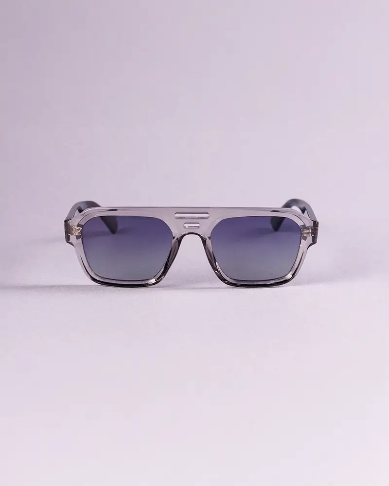 Compra lentes summerblue dune 54120 piloto tr90 gris azul unica unisex de Summer Blue VE, los mejores lentes de sol en Venezuela. Calidad, estilo y protección garantizada para tus ojos.